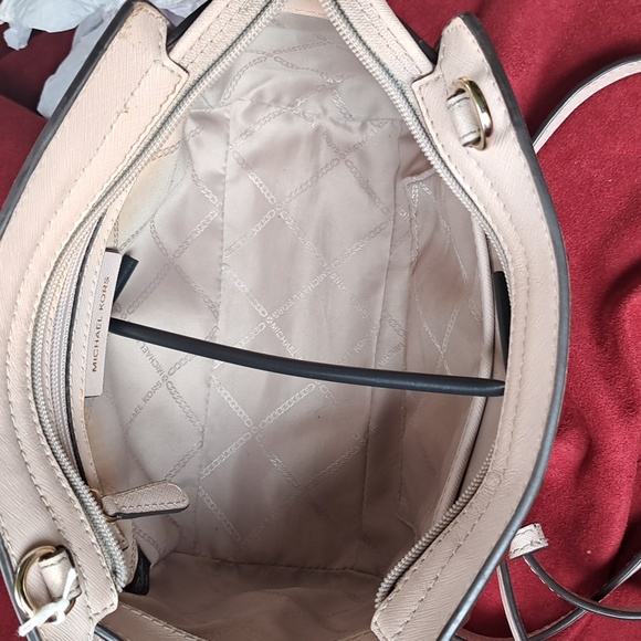 Michael Kors Selma Pink Gold Studded Crossbody Bag, Excellent Condition - Picture 8 of 8